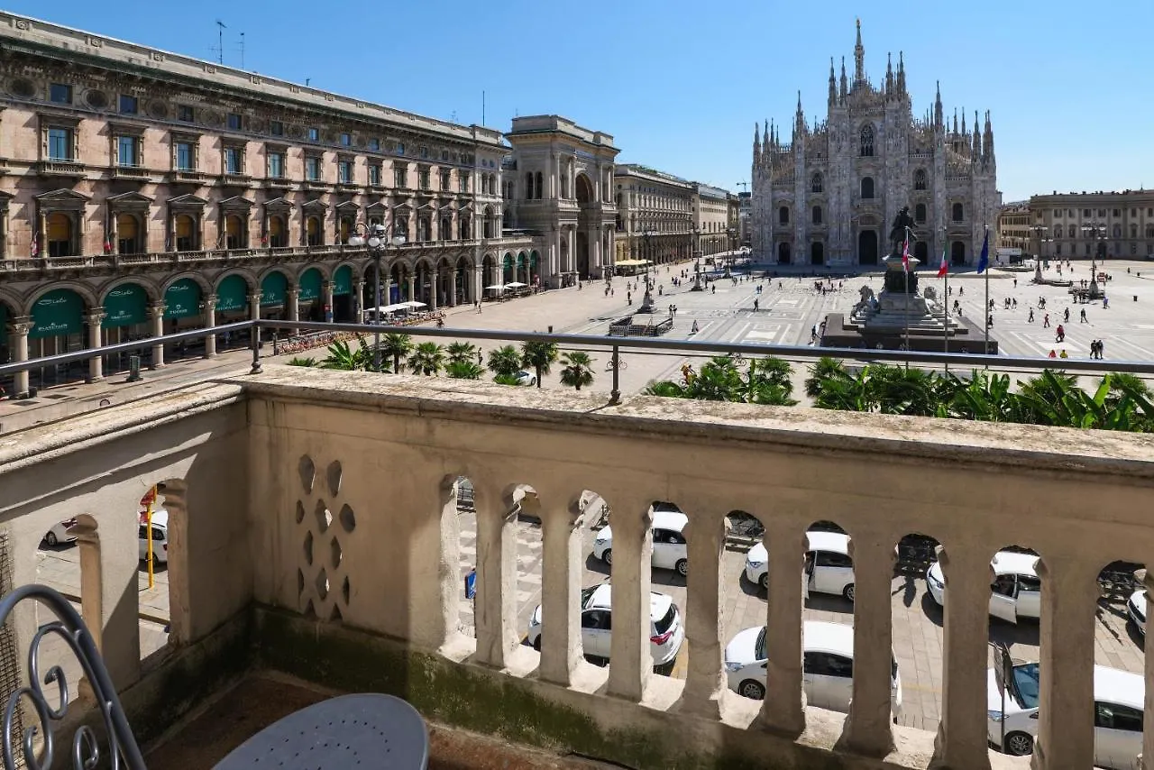 Duomo Cathedral View - Luxury Apartment Milan 0*,
