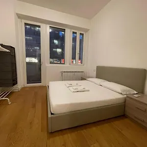 Appartamento Farolfi Corso Di Porta Vittoria, Milano